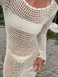 Casual Dresses White Knit Beach Dress Crochet Bikini Cover Up Women Sexy Split Backless Maxi Summer Long Sleeve Holiday Beachwear 2024