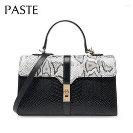 Shoulder Bags 2024 Luxurious Serpentine Cowhide Leather Women Handbag Work Office Business Lady Messenger Bag High Quality