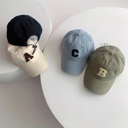 Spring Summer Baby Baseball Hats Cotton Kids Boys Girls Sun Fashion Letter A Pattern Casual Children Peaked Caps 240415
