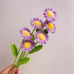 Decorative Flowers 1pc Artificial Daisy Hand-knitted Crochet Bouquet Home Decoration Handmade Valentine's Day Gift