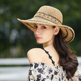 2023 Summer Straw Hat Womens Sunshade and Face Shield UV Protection Versatile Sunscreen Spring Autumn Sun 240415