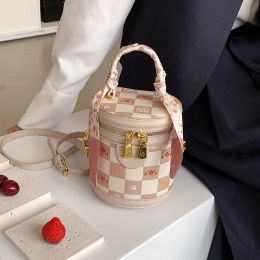 Bags Popular Small Bag Girls In Summer 2022 New Tide Joker Messenger Bag Fashion Portable Cylinder Bag Bucket Bags for Women