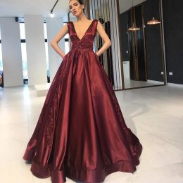 Deep V Neck 2024 Prom Dresses Red Wine Floor Length Party Gowns Fashion Arabia Celebrity Evening Dress