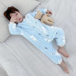 1 to 5 Years Winter Flannel Childrens Pyjamas Sleeping Bags Rompers for Boys and Girls Onepiece Suits Home Wear 240415