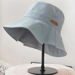 Berets Korean Bucket Hat Women Summer Cotton Versatile Big Brim Thin Breathable Sun Female Adjustable Outdoor Fisherman Panama