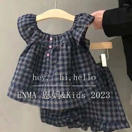 Jackets Korean Children's Clothing Checkered Set Girls Summer 2024 Fashionable And Stylish Flying Sleeve Doll Top Shorts Children