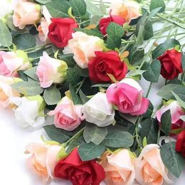 Decorative Flowers 3PCS Artificial Silk Realistic Roses Bouquet Long Stem For Home Wedding Decoration Party