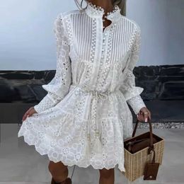 Basic Casual Dresses Fashion Holiday Beach Solid Color Dress New Womens Stand-Up Neck Lace Splicing Dress Elegant Long Sleeve Button Bohemian Dress 240419