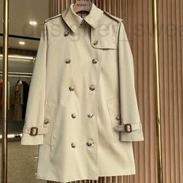 Women's Trench Coats Designer Spring KensingtonShort 5 Button New British Style Double breasted Womens Trench 81VC