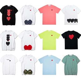 2024 Play Fashion Mens T-shirts Designer Red Heart Shirt Casual Tshirt Cotton Embroidery Short Sleeve Summer T-shirt Asian Sizes hu886