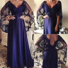 New Design Dark Purple Lace Mother Of The Bride Dresses Sexy V Neck Formal Gowns With Wraps Vintage Wedding Guest Dress