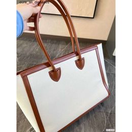 2024 borse per borse da tote borse da donna Designer di pelle di spalla grande 42 cm B3001