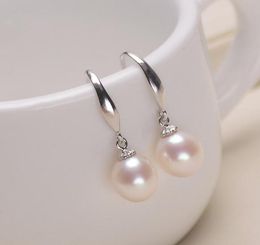 1 Pair of 89mm Rice Shape Natural Freshwater Pearl Earrings06454030