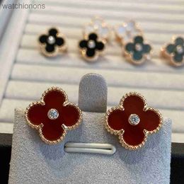 Womens Top Grade Vancelfe Original Designer Earrings Fashionable Elegant Exquisite S Four Leaf Clover High Version Female Earring Jewelry with Logo