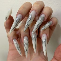 24pcs y2k Long Pointed False Nails Cool Girl Style Silver Flame Pattern Press on Detchable Full Cover Fake Nail Patches 240419