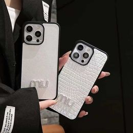Fashion cross pattern Designer Phone Cases for iPhone 15 15pro 14 14pro 14plus 13 12 11 pro max Hard Shell Luxury Cellphone Cover