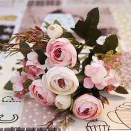 Decorative Flowers European Retro Silk Artificial Rose Bouquet For Wedding Home Party Decoration DIY Garden Crafts Fake Heads Decor