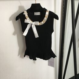 Girls Lovely Camis Bow Knot Designer T Shirt Gold Chain Ornament Tops Summer Sleeveless Shirts Slim Knit Camisoles