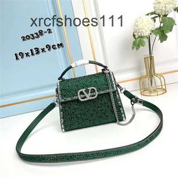 Square Handbag Shoulder Bags Summer Diamond Vallentinoo Chain Bag Inlaid Crystal Mini Magnetic Buckle Single Designer Crossbody Small LRGR