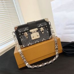 24SS Women's Luxury Designer Hardbox Bag Chain Bag Women's Handbag Shoulder Bag Underarm Bag Crossbody Purse Vintage Exquisit Fkpr