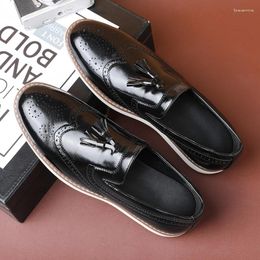 Casual Shoes Design Men's Leather Men Fashion Tassels Loafers Mens British Style Brogue Outdoor Driving Flats