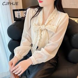 Women's Blouses CJFHJE Spring Bow Lace Black Long Sleeved Shirt Korean Casual Versatile Women Sweet Solid Colour Top