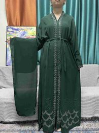 Ethnic Clothing Open Abayas For Women Dubai Islam Muslim Zipper Diamond Inlaid Solid Color synthetic Chiffon Loose Fit Robe With Headscarf d240419