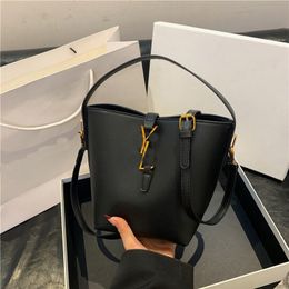 Shoulder bags designer women bag genuine leather women bucket bag clutch classics high quality handbag retro sac a main with purse wholesale te041 H4