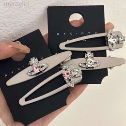 2024 Дизайнер Vivianes Westwood Luxury Hair Clip Clipper West Empress Dowager Planet Metal Hair Clip Женская боковая удара в Instagram Передний край 2024 BBB