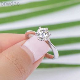 Solitaire Ring IOGOU Classic 1ct Round Cut Solitaire Ring 0.5 ct Mosanite Diamond Rings for Women 100% 925 Sterling Silver Wedding Jewellery d240419