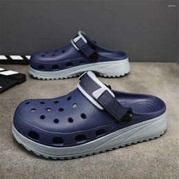 Sandals Openwork Slip-resistant Mens Character Indoor Slippers For Water Shoes Boot Due To Black Sneakers Sport Sapatenis