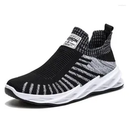 Casual Shoes Spring Breathable Tide Men's Mesh Surface Large Size Wholesale Flying Woven Sneakers 48 H637