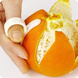 1pcs Kitchen Gadgets Cooking Tools Peeler Parer Finger Type Open Orange Peel Orange Device Zesters7906776