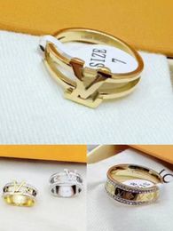 Designer Branded Letter Band Rings Women 18K Gold Plated Silver Plated Crystal Stainless Steel Love Wedding Jewelry Ring Carving Finger Ring