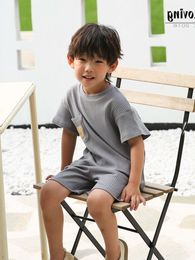 2024 Children's 2024 Set Boys 'Summer Dress Fashionable Sticker Cartoon Bear Short Sleeve T-Shirt Shorts 2 Piece Set Fashion S
