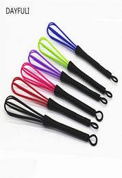 TOP 1PC Pro Salon Hairdressing Dye Cream Whisk Plastic Hair Mixer Barber Stirrer Hair Care Styling Tools Blender Random Color298W9665594