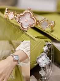 Luxury Womens Quartz Watches 28mm Diamond four leaf cover designer Girls Full Stainless Steel Waterproof Clssic womenwatch for Party Gift