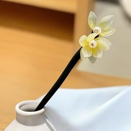 Hair Clips Female Flower Stick Chopstick Classical Yellow Floral Wooden Hairpin Retro Girls Han Costume Ornament Chinese Jewelry