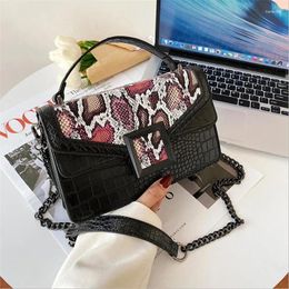 Shoulder Bags 2024 Summer Retro Snake Skin Line Bag Designer Women Messenger Handbag