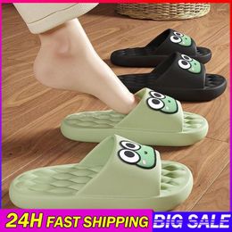 Slippers Fashion Summer Women Men's Indoor Bath Thick Platform Non-Slip Home Cartoon Frog Flip Flops Beach Sandals Ladies Shoes