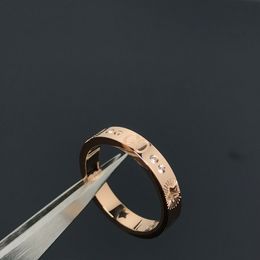 2024 Trendy Ring Designer Rings Men's Titanium Silver Ring Couple Rings Women's Jewelry Luxurys Love