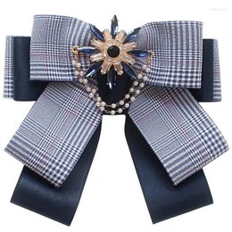 Brooches Korean Fabric Bow Tie Rhinestones Pearl Taseel Flower For Women College Style Shirt Collar Pins Luxulry Jewelry