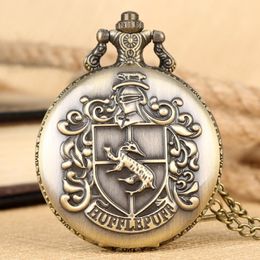 Popular Movie Extension Quartz Pocket Watches Hufflepuff Letter Engraved Theme Bronze Necklace Clock Vintage Watches Accessory5222199