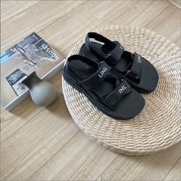 Женская платформа Slide Slide Slide Mesh Jacquard Casual Designer Platform Sandale Rubber Shoes Beach Новые ползунки на открытом воздухе