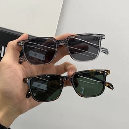 Leopard Dark Green Square Sunglasses Man Shades Male Sun Glasses Brand Designer Travel Vintage De Sol 240417