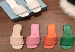 Slippers Candy Colour Summer Slippers classic Women Leisure Flip Flops Fashion Flat Bottom Sandal Letters Luxury Ladies PU Leather 6286882