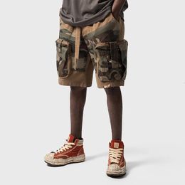 Summer Street Multi Pocket Camouflage Patchwork Mens Camo Shorts Pants Retro High Street Male Wide Leg Five Point Cargo Pants 240409