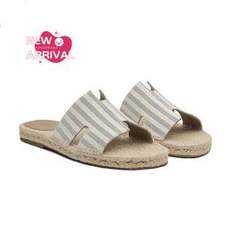 Designer Mens Leather Striped Canvas Hemp Soles Daily Casual Slippers Grass Woven Shoes 2024 summer