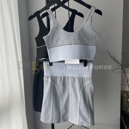 Sexy Ladies Designer Dresses 2 Piece Sets Sports Vests Tank Top Summer Hot Women Slim Bra Skirts Suit