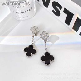 Womens Top Grade Vancelfe Original Designer Earrings Four Leaf Grass Flower Full Diamond Black Agate Ear Panda Double Jewelry with Logo